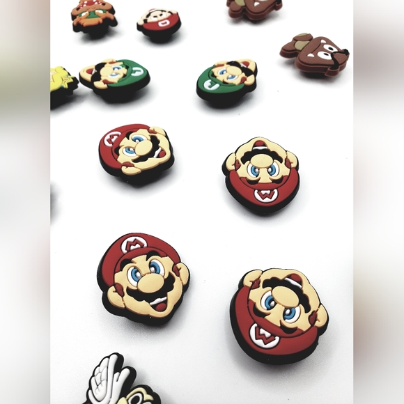 Mario Brother's Croc Charms - Picture 1 of 6
